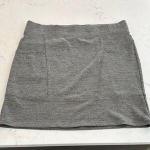 Toad&Co Intermezzo skirt space dyed charcoal gray with pockets